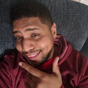 Meet your Posher, Derick